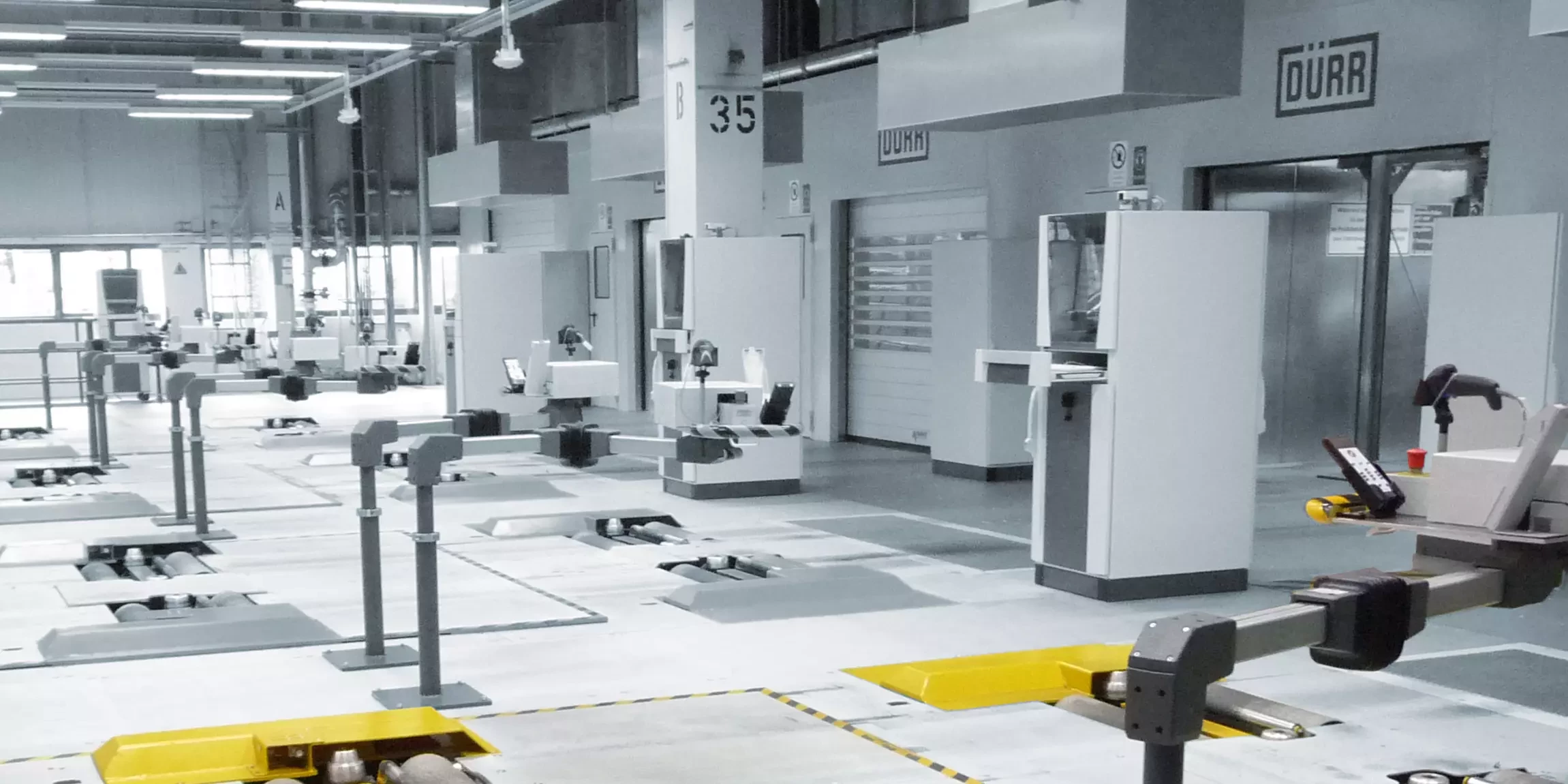 Dürr's Brake test stand for passenger cars and commercial vehicles